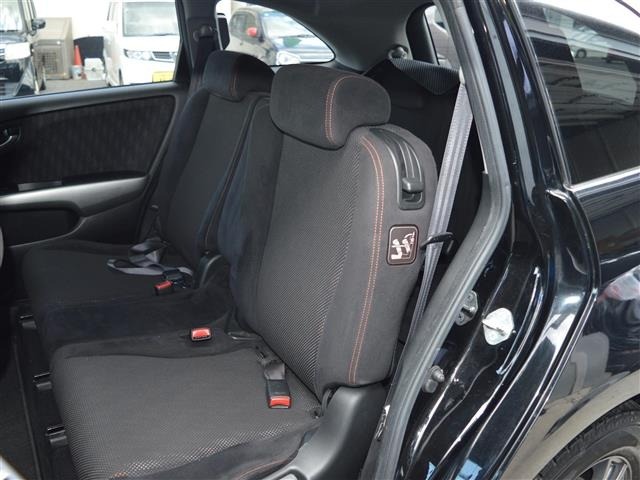 Honda STREAM 2009 8511869-22