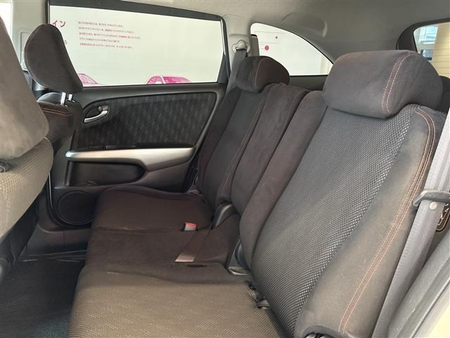 Honda STREAM 2009 8511880-10