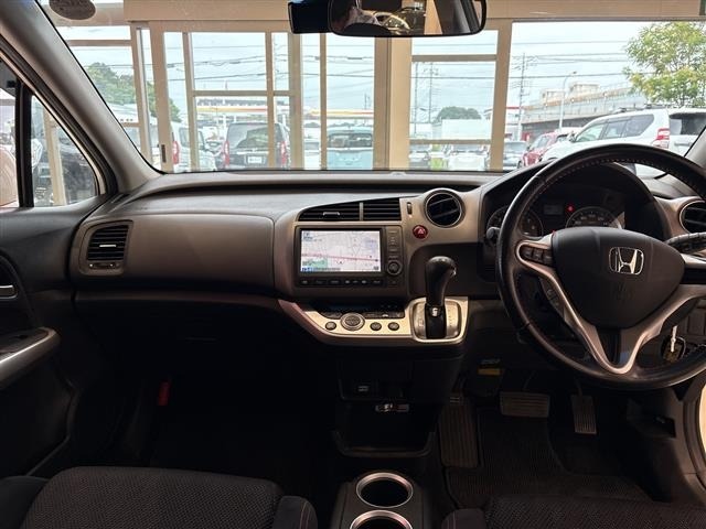 Honda STREAM 2009 8511880-15