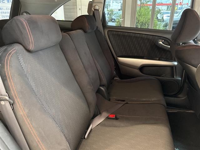Honda STREAM 2009 8511880-9