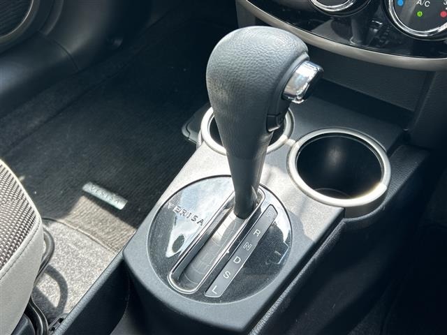 Mazda VERISA 2013 8512413-12