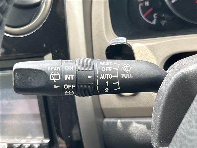 Mazda VERISA 2013 8512413-8