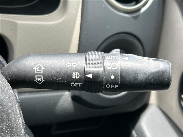 Mazda VERISA 2013 8512413-9