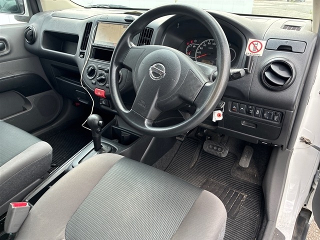 Nissan AD VAN 2017 8532689-3
