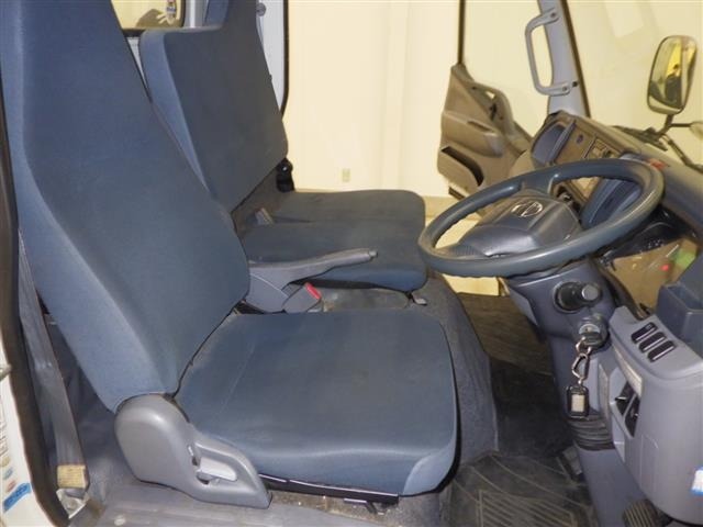 Nissan ATLAS 2015 8530321-5