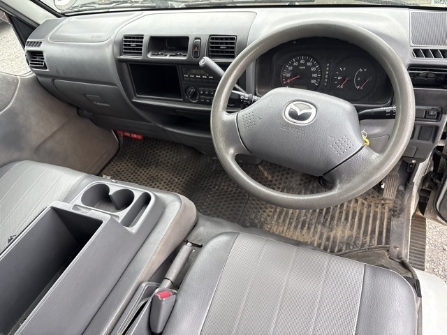 Mazda BONGO VAN 2013 8521121-4