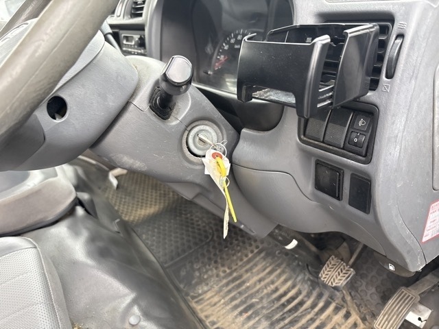 Mazda BONGO VAN 2013 8521121-6