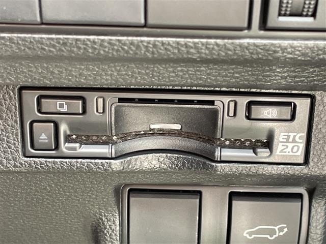 Toyota COROLLA CROSS 2023 8536015-1