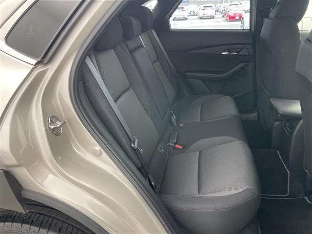 Mazda CX-30 2022 8520950-18