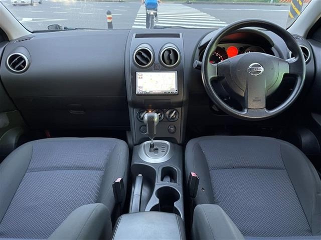Nissan DUALIS 2010 8515982-15