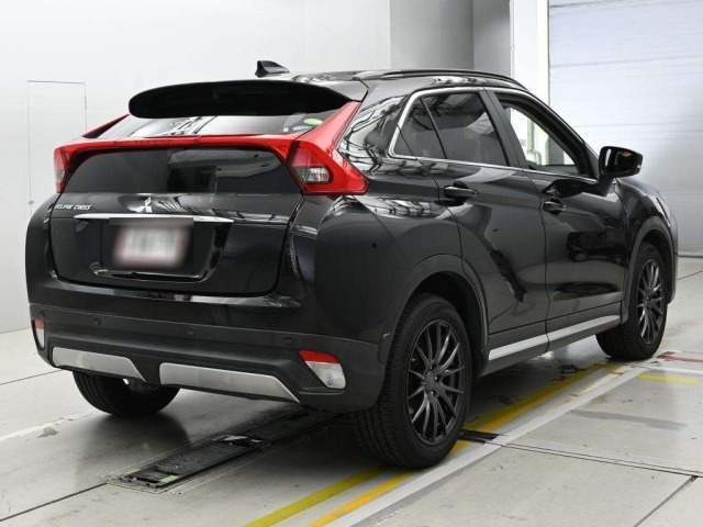 Mitsubishi ECLIPSE CROSS 2020 8517089-1
