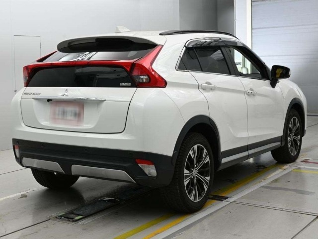 Mitsubishi ECLIPSE CROSS 2018 8517090-1