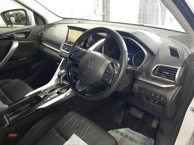 Mitsubishi ECLIPSE CROSS 2018 8517090-9