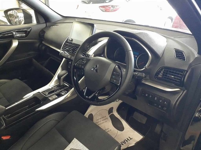 Mitsubishi ECLIPSE CROSS 2024 8517125-9