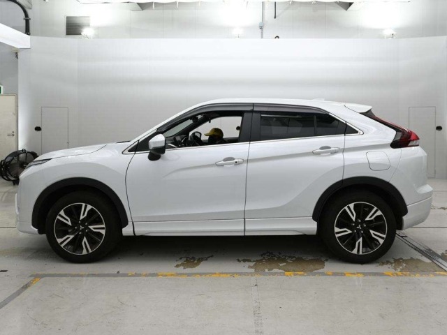 Mitsubishi ECLIPSE CROSS 2024 8517145-4