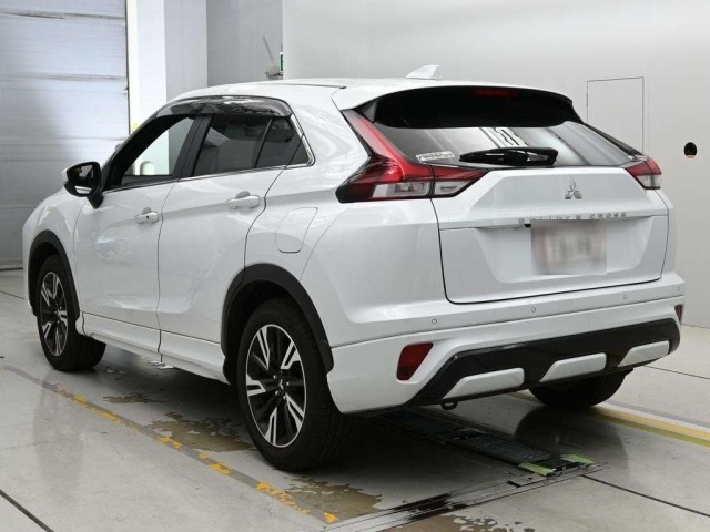 Mitsubishi ECLIPSE CROSS 2024 8517145-6