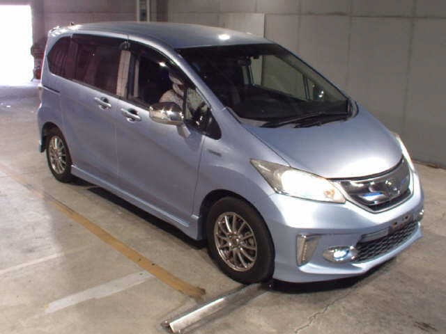 Honda FREED 2013 8518384-0