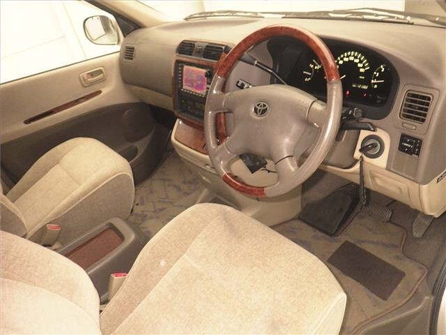 Toyota GRAND HIACE 2001 8520521-3