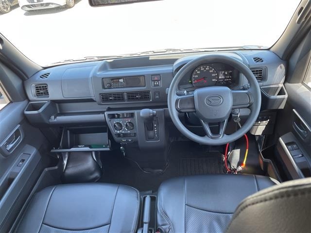 Daihatsu HIJET VAN 2026 8532210-6