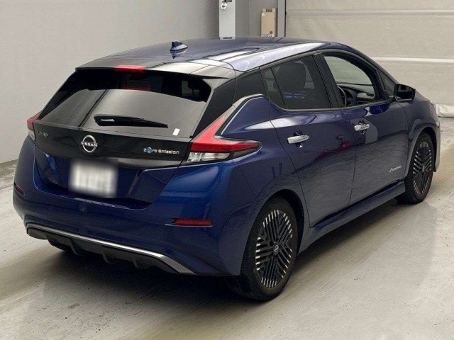 Nissan LEAF 2022 8538227-1