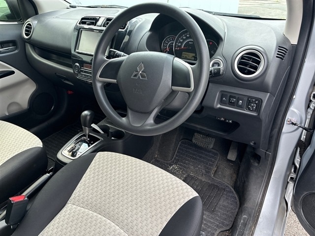 Mitsubishi MIRAGE 2018 8520190-3