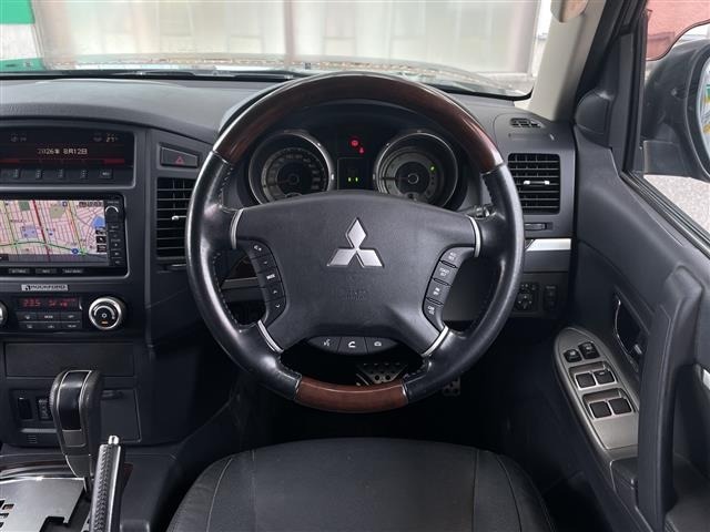 Mitsubishi PAJERO 2014 8520065-11