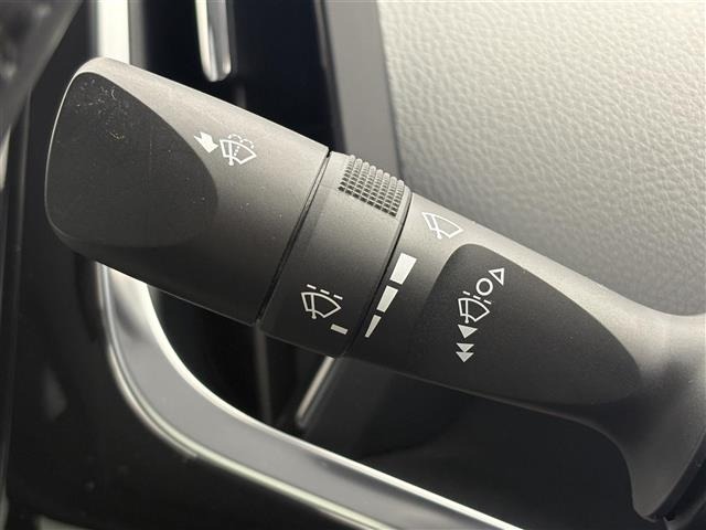 Toyota PRIUS PHV 2017 8537246-9