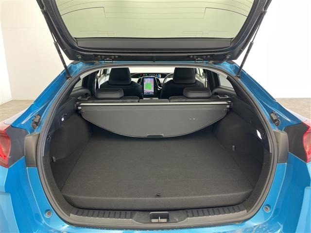 Toyota PRIUS PHV 2017 8537247-10