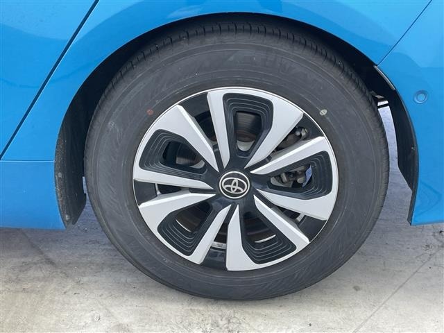 Toyota PRIUS PHV 2017 8537247-4
