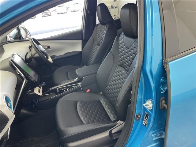 Toyota PRIUS PHV 2017 8537247-7