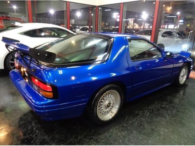 Mazda RX-7 1987 8518127-16