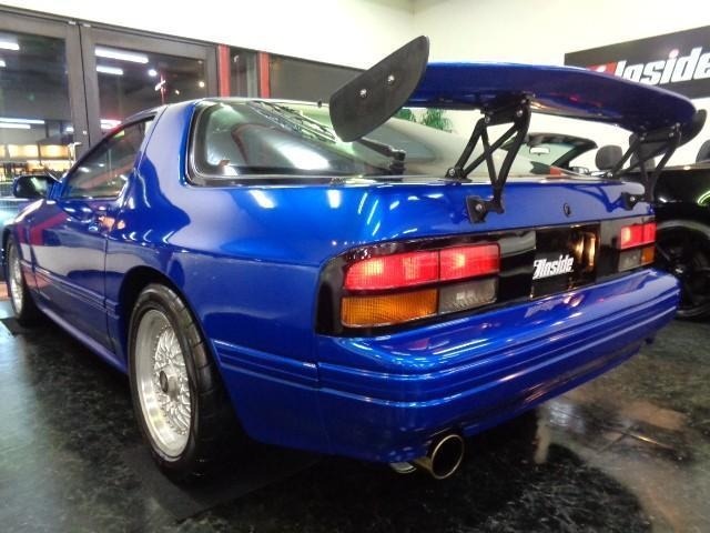 Mazda RX-7 1987 8518127-29