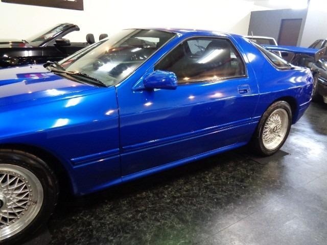 Mazda RX-7 1987 8518127-9