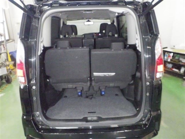 Nissan SERENA 2017 8537890-5