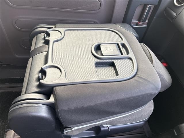 Toyota SPADE 2017 8537422-11