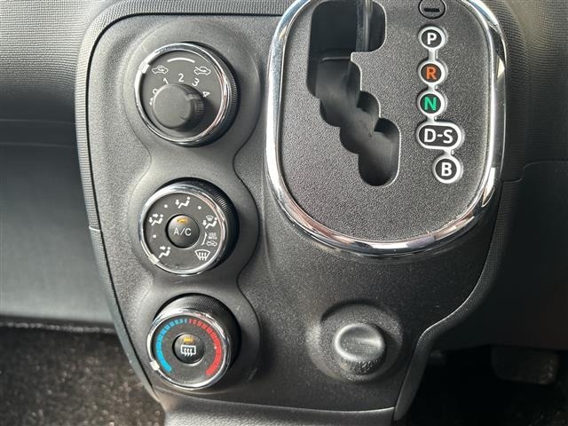 Toyota SPADE 2017 8537422-7