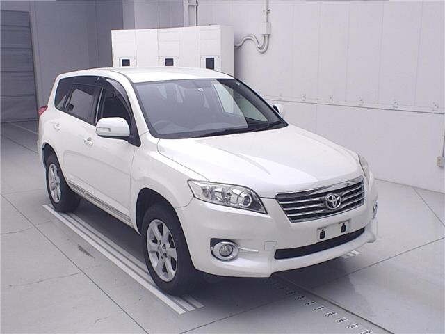 Toyota VANGUARD 2013 8520890-0