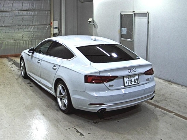 Audi A5 2018 8551224-1