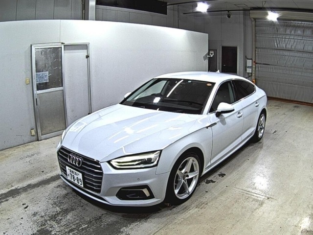 Audi A5 2018 8551224-4
