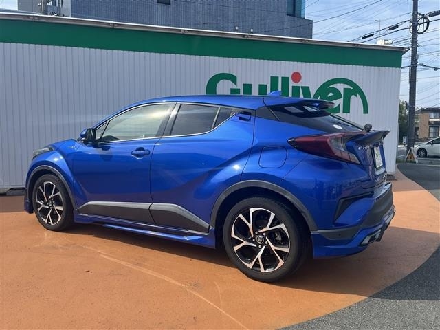 Toyota C-HR 2018 8546369-11