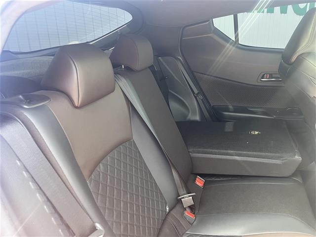 Toyota C-HR 2018 8546369-2