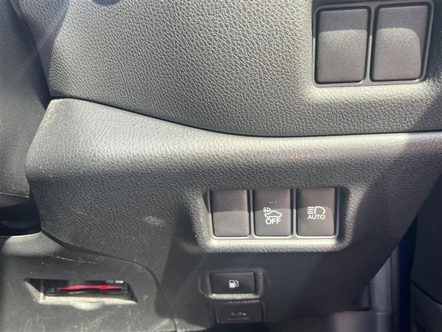 Toyota C-HR 2018 8546369-9