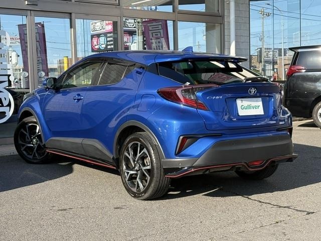 Toyota C-HR 2018 8546406-13