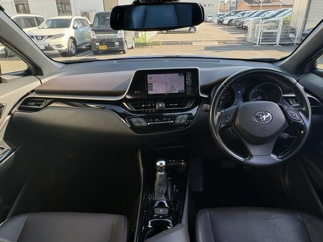 Toyota C-HR 2018 8546406-14