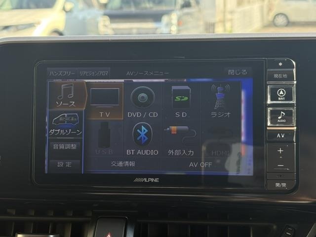 Toyota C-HR 2018 8546406-18