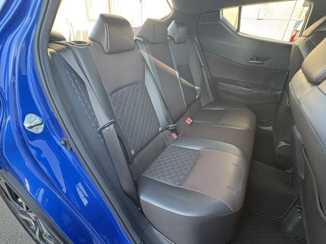 Toyota C-HR 2018 8546406-2