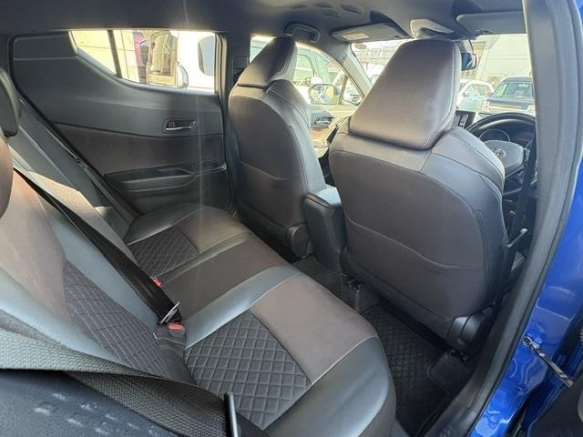 Toyota C-HR 2018 8546406-22