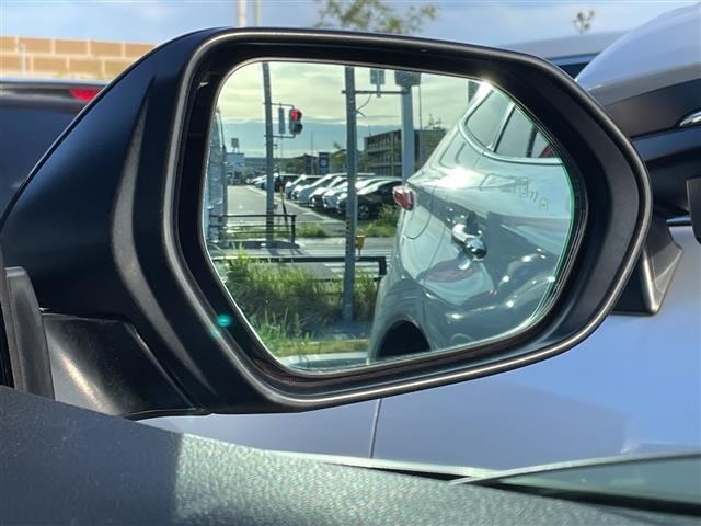 Toyota C-HR 2022 8546472-10