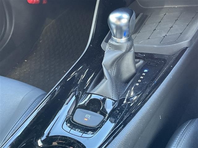 Toyota C-HR 2022 8546472-12