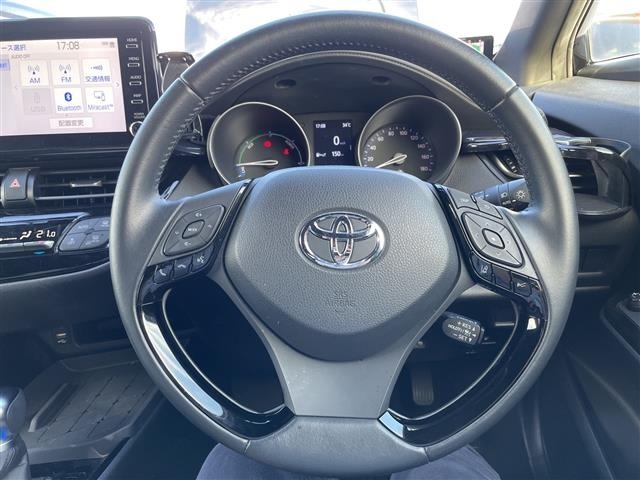 Toyota C-HR 2022 8546472-16
